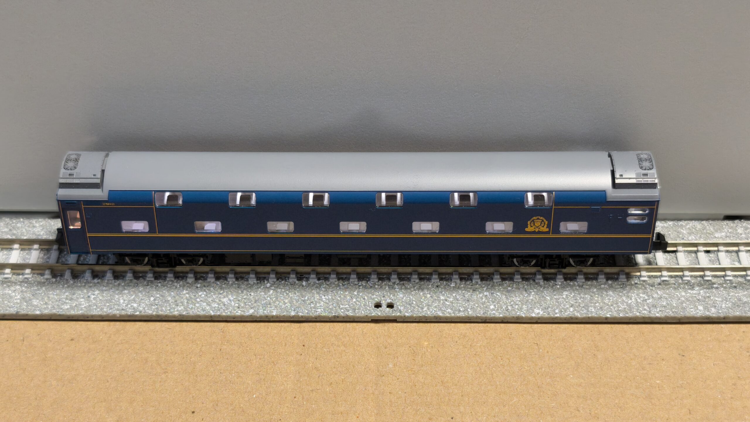 T社 寝台客車専用室内灯 オハネ25-550/560向け3両分セット - 画像 (3)